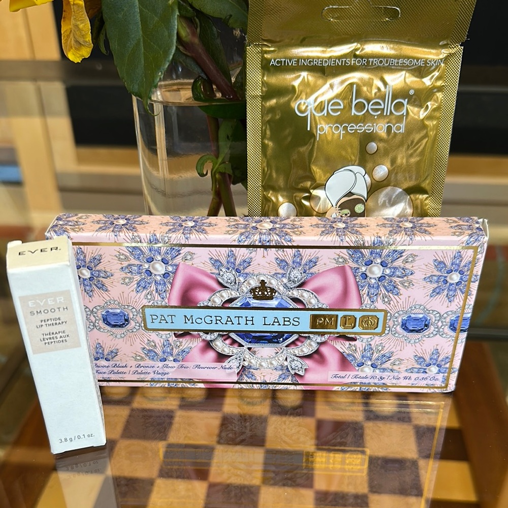 Pat McGrath Labs Makeup Set with Ever Smooth